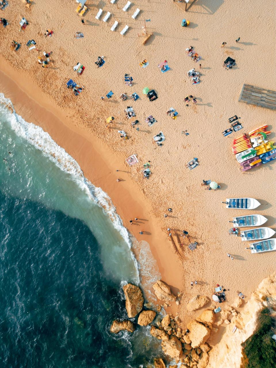 Playa con gente